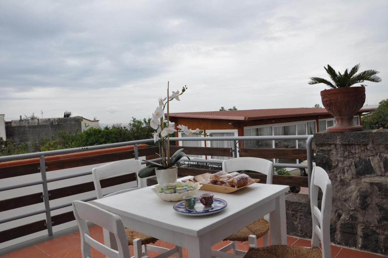B&B Casa Di Donna 泰卡斯 外观 照片