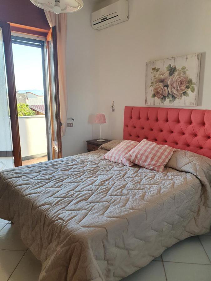 B&B Casa Di Donna 泰卡斯 外观 照片